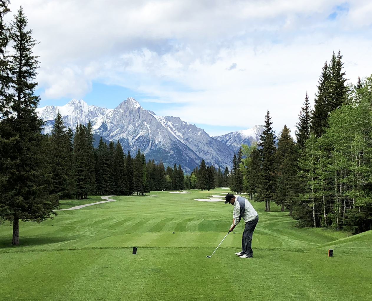 golfing rocky mountains